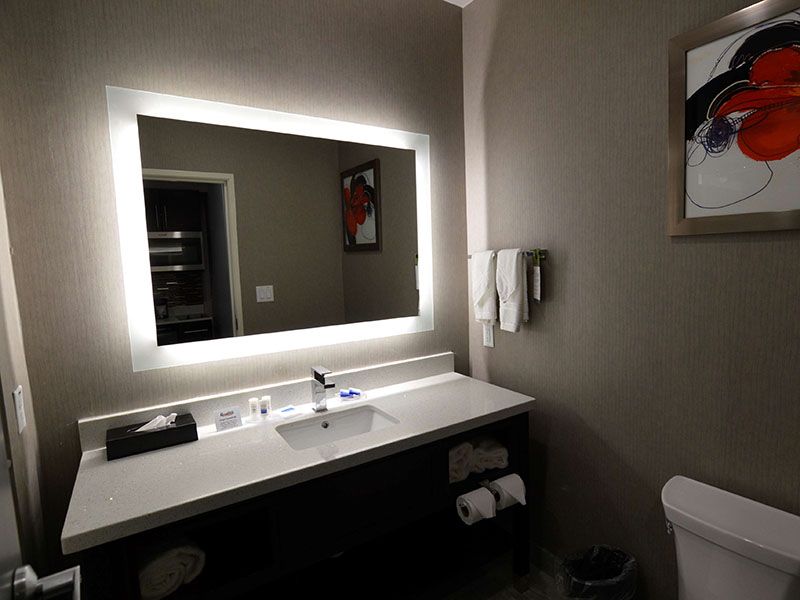 Best Western-sparkle white quartz bathroom countertop