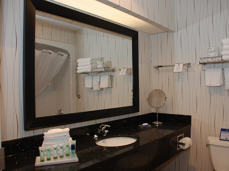 Best Western Plus Travel Hotel Toronto Airport
